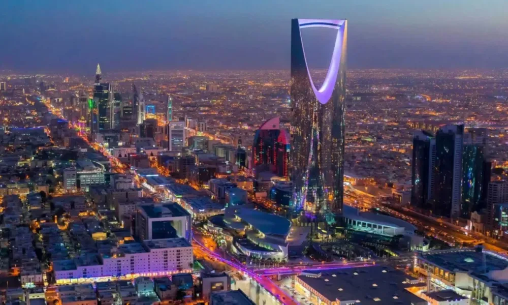 مطار الملك خالد — SA news